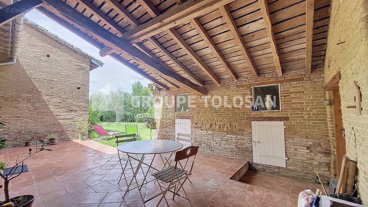 Maison à SAINT-ORENS-DE-GAMEVILLE