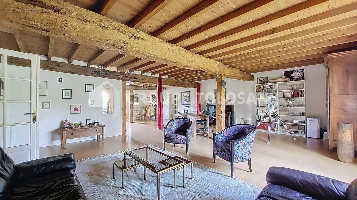 Maison à SAINT-ORENS-DE-GAMEVILLE