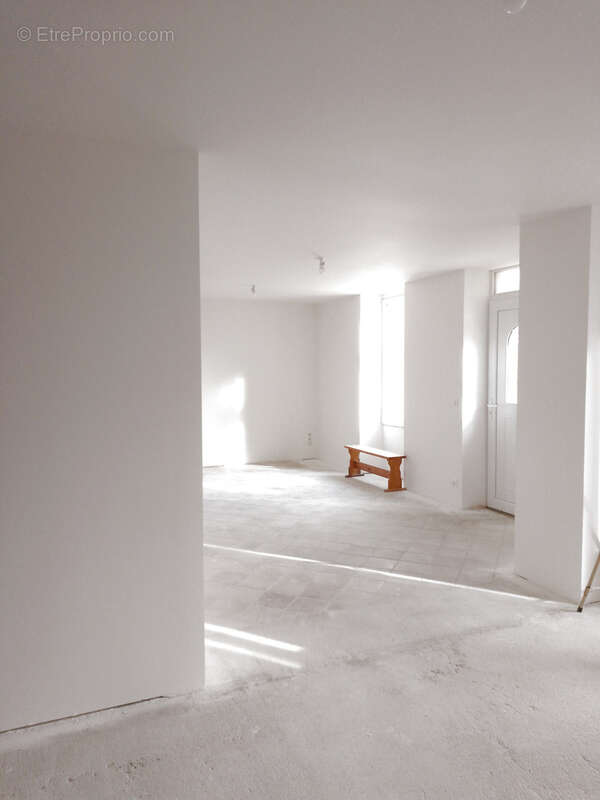 Maison à SAINTE-SEVERE