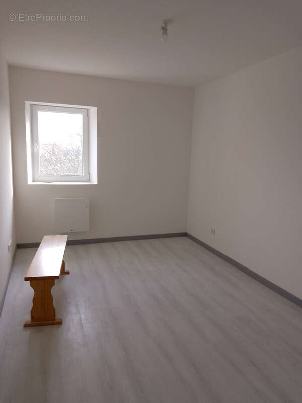 Maison à SAINTE-SEVERE