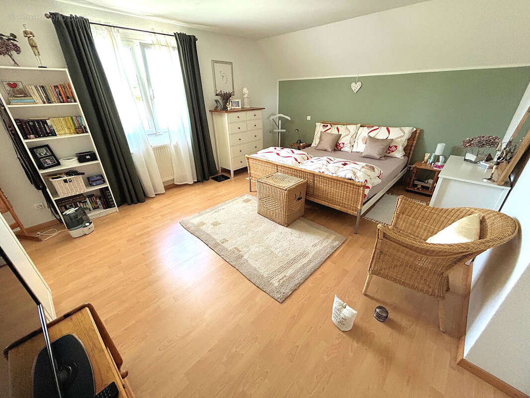 Maison à ROPPENTZWILLER