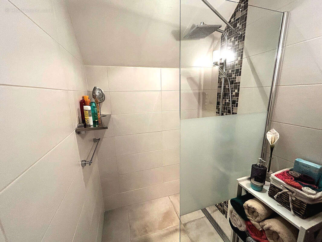 Maison à ROPPENTZWILLER