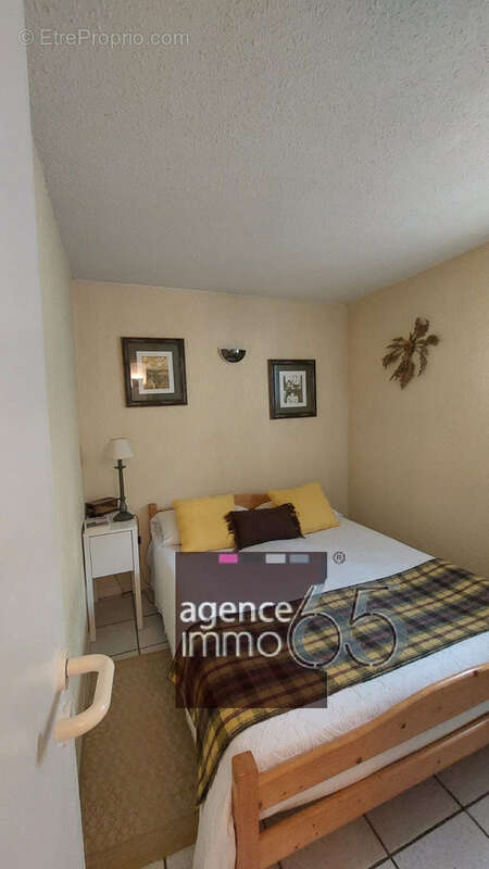 Appartement à ESQUIEZE-SERE