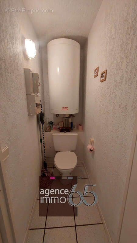 Appartement à ESQUIEZE-SERE