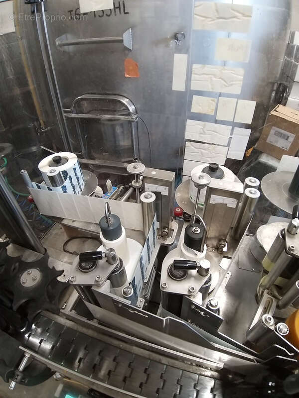 Commerce à COTIGNAC