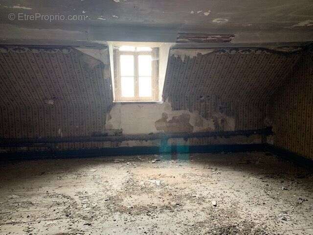 Appartement à GENLIS