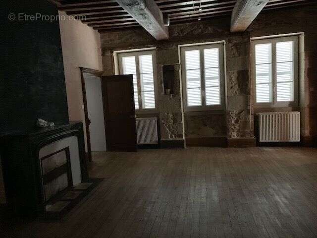 Appartement à GENLIS