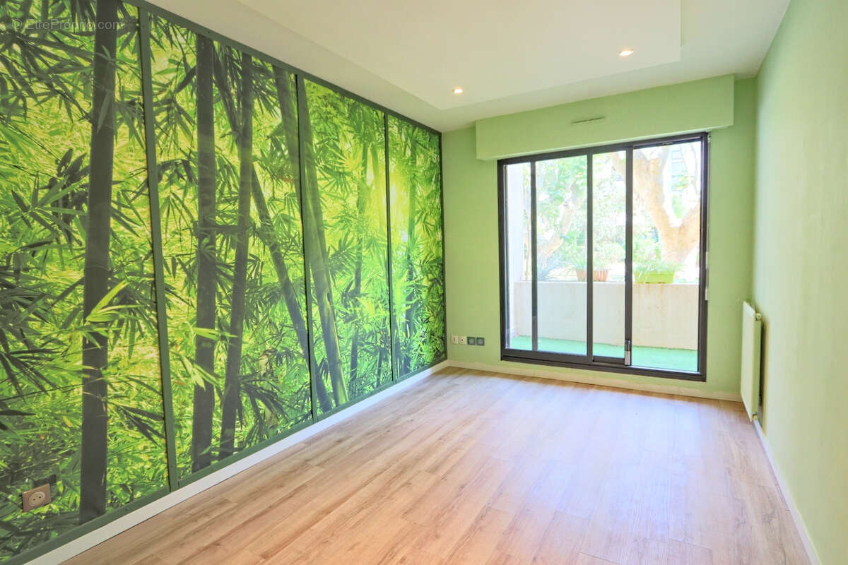 Appartement à HYERES