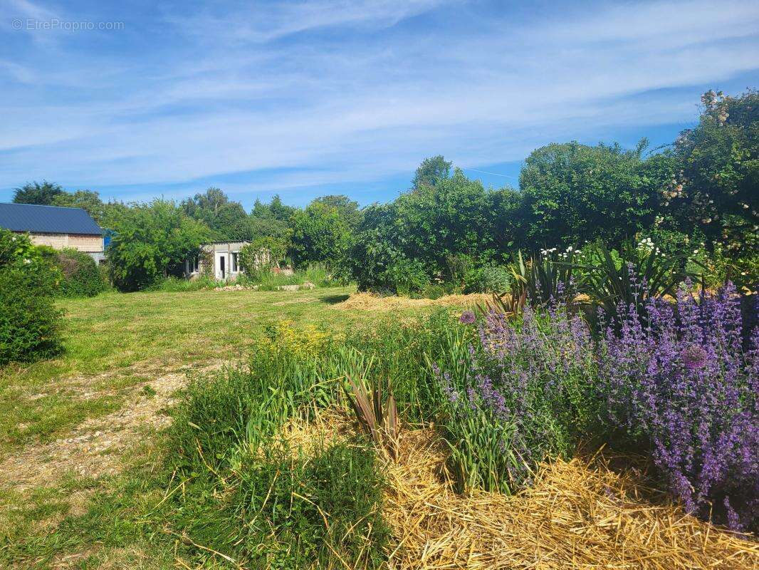Maison à LA CHAPELLE-VICOMTESSE