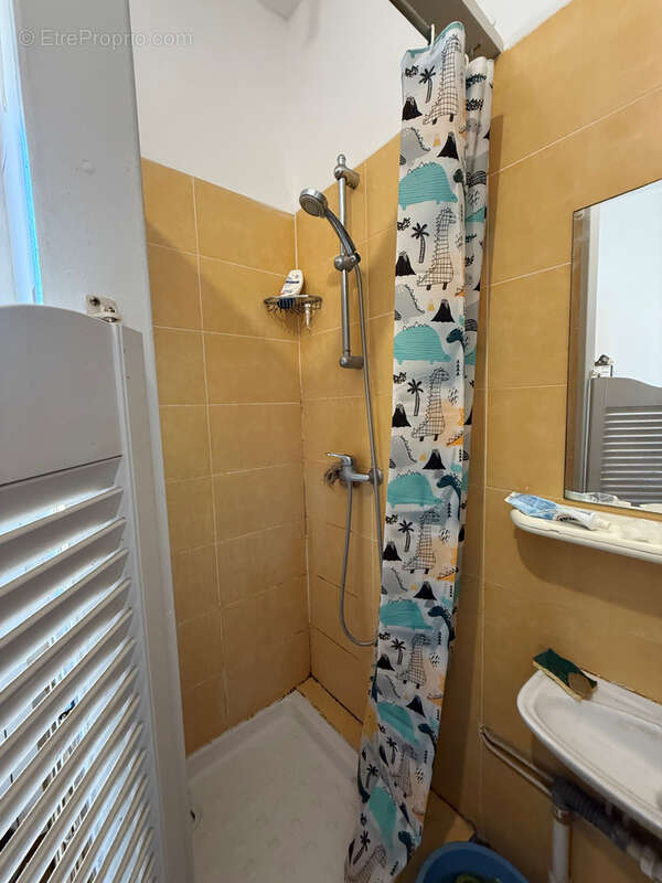 Appartement à MARSEILLE-6E