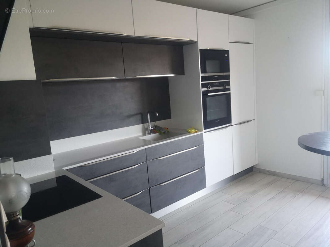 Appartement à LA GARDE