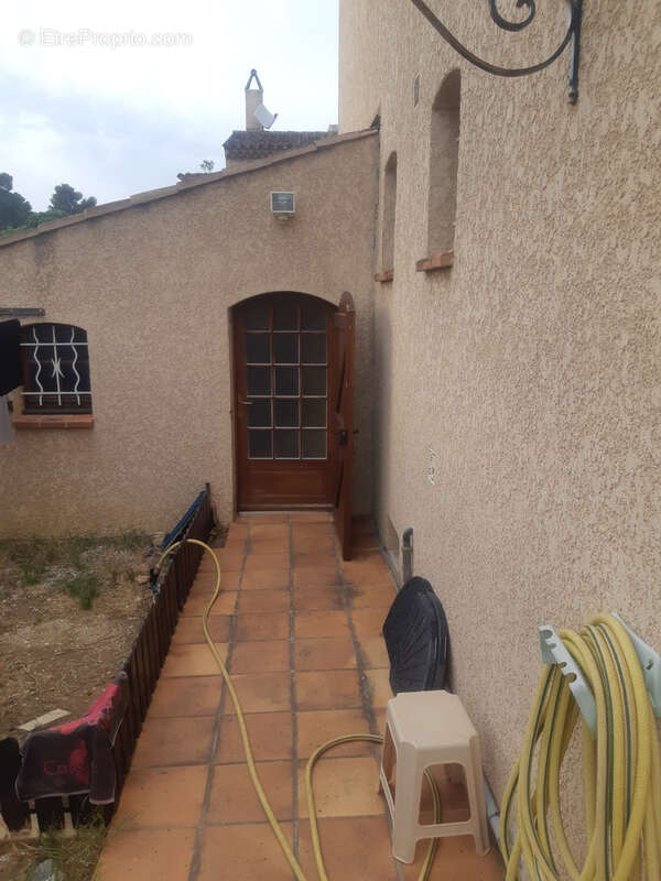 Appartement à CARQUEIRANNE