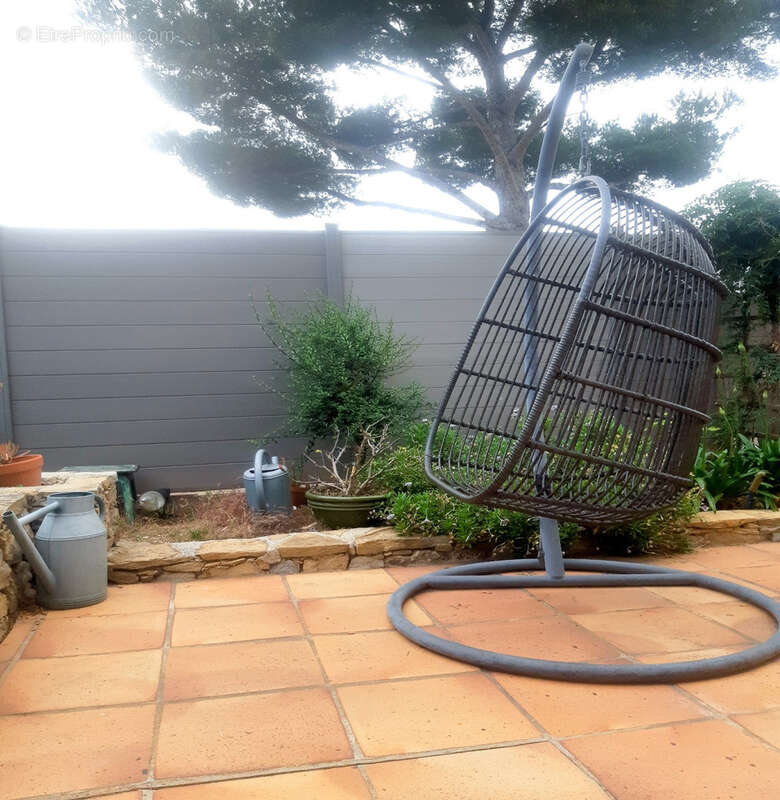 Appartement à CARQUEIRANNE