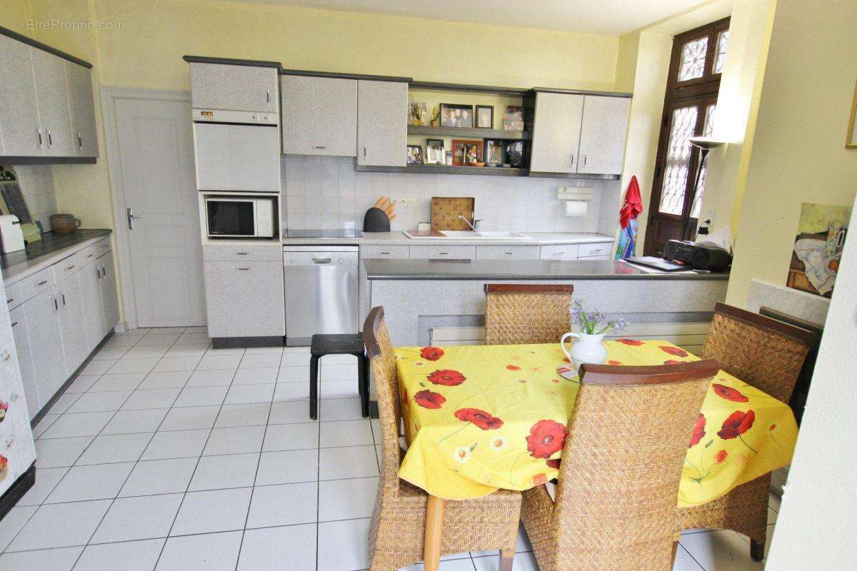 Maison à BRION-PRES-THOUET