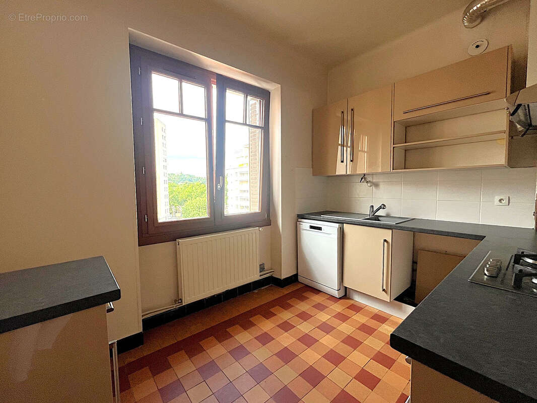 Appartement à LYON-6E