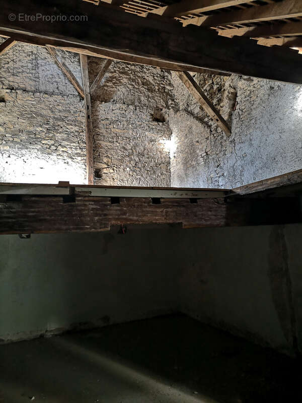 Maison à LA CHARITE-SUR-LOIRE