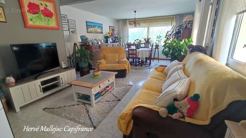 Maison à SAINT-PIERRE-EN-PORT