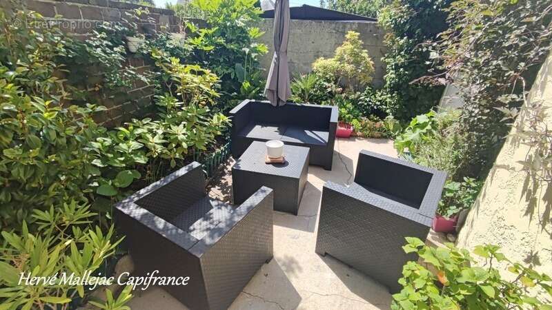 Maison à SAINT-PIERRE-EN-PORT