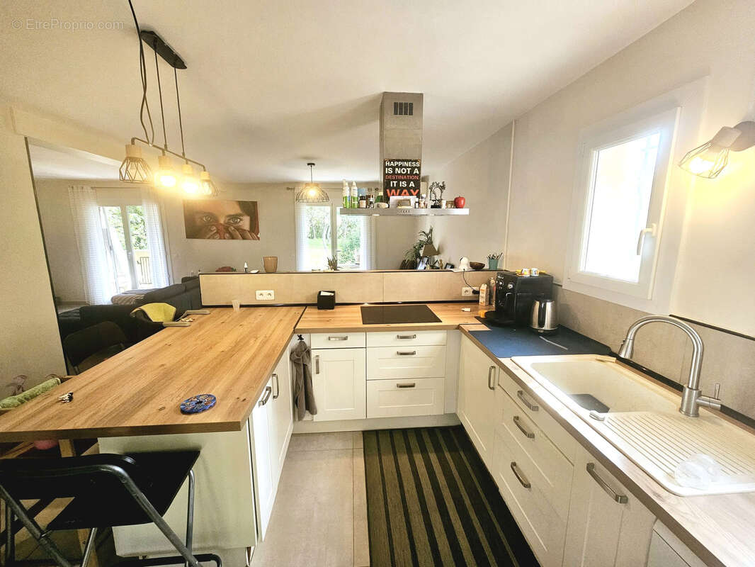 Maison à BORMES-LES-MIMOSAS