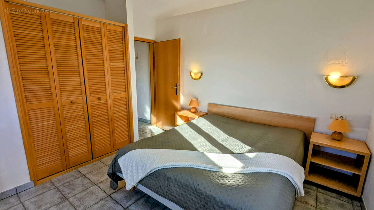 Maison à TOURRETTES-SUR-LOUP