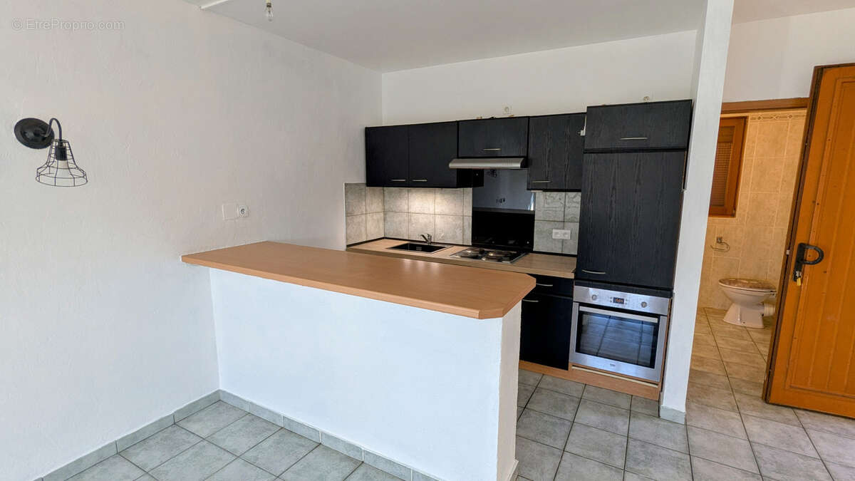 Maison à TOURRETTES-SUR-LOUP