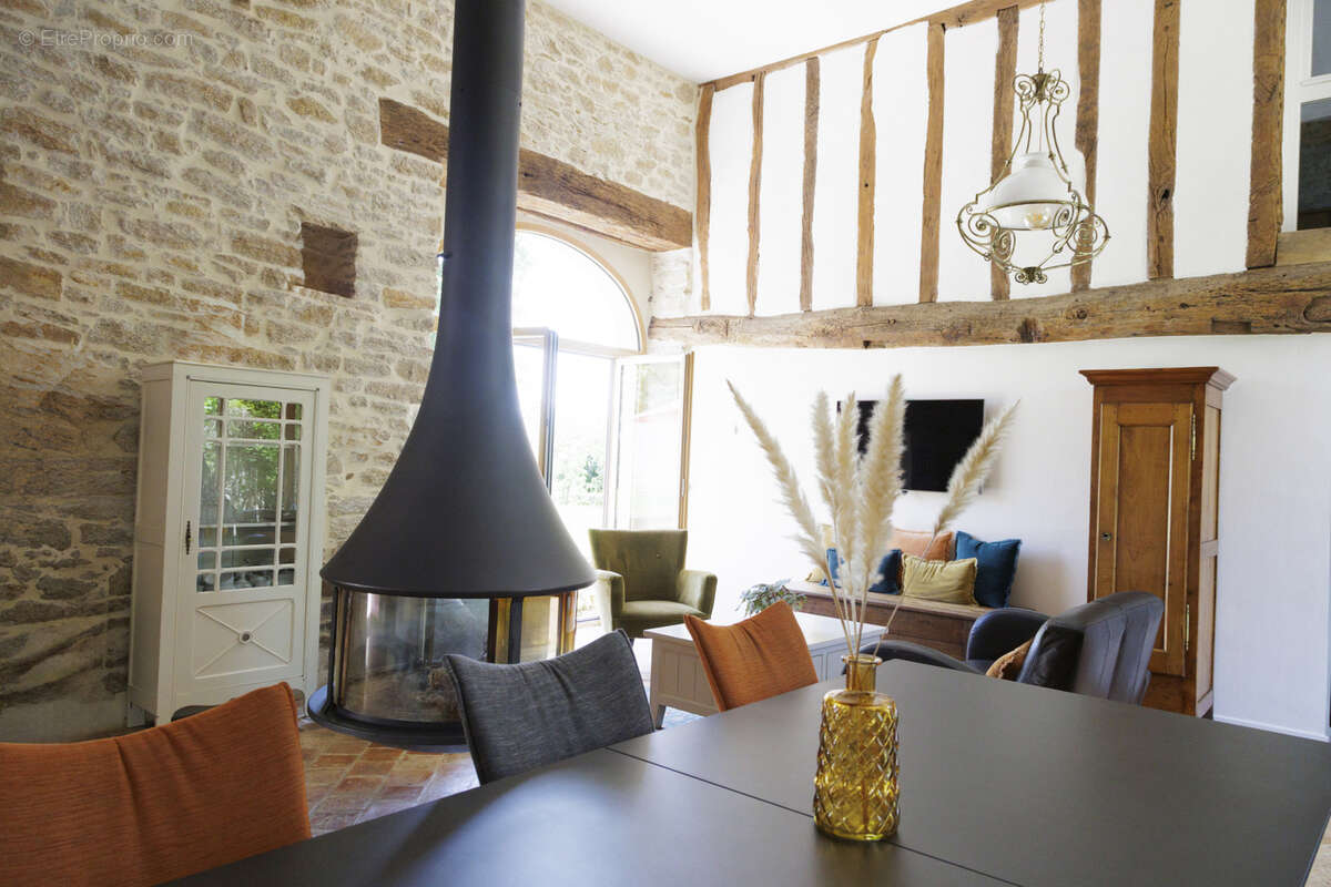 Maison à TREILLIERES