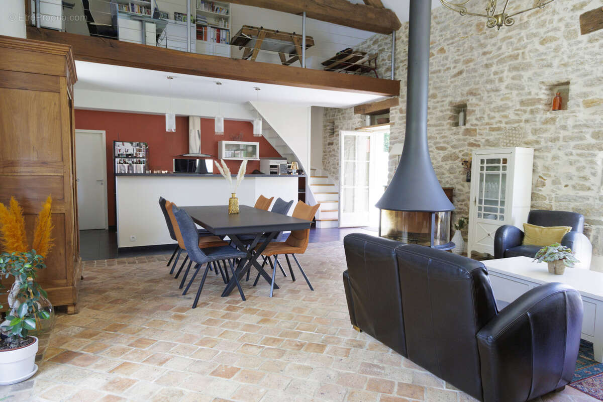 Maison à TREILLIERES