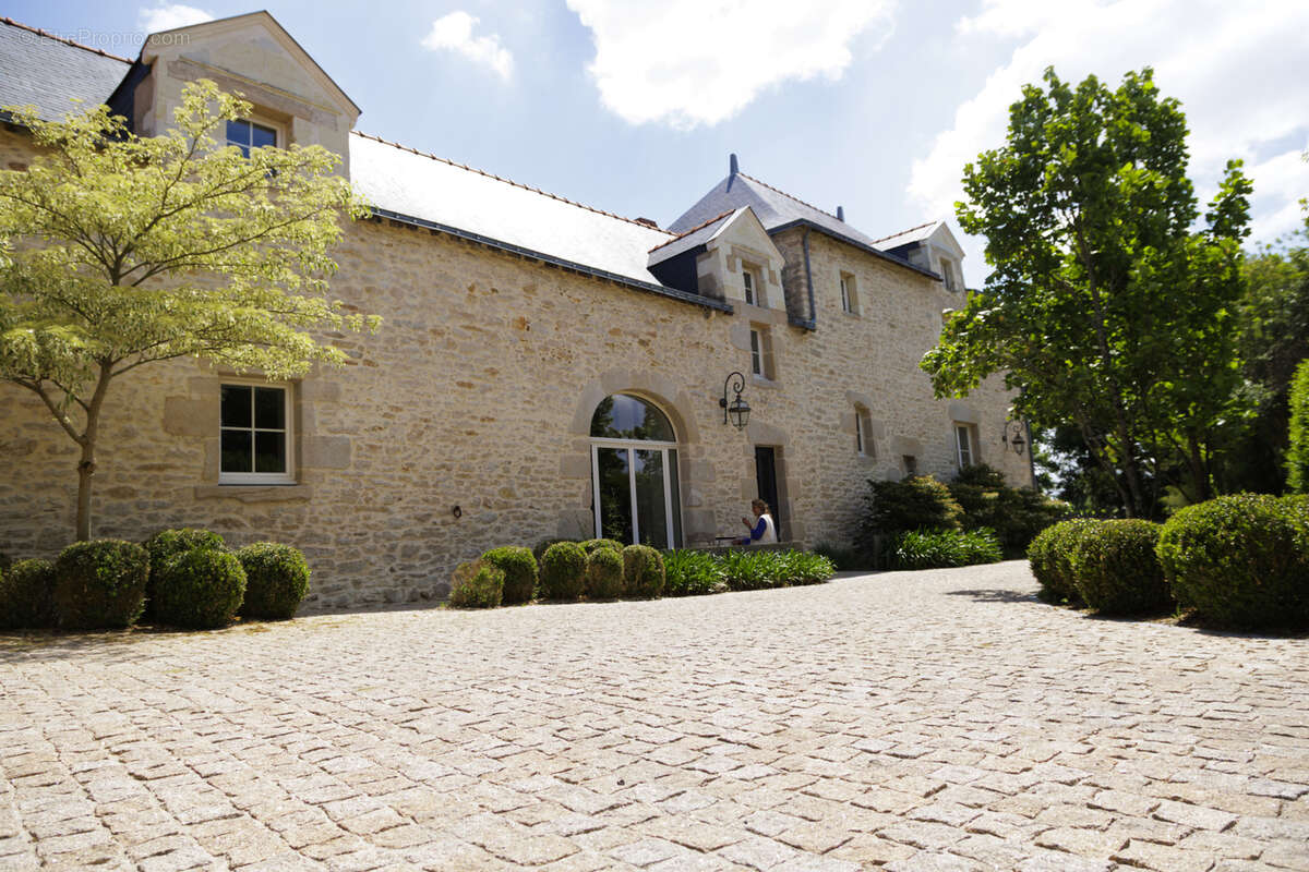 Maison à TREILLIERES