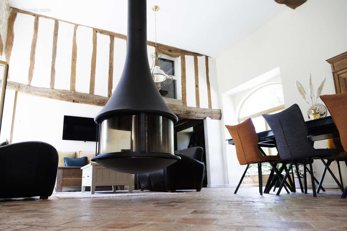 Maison à TREILLIERES