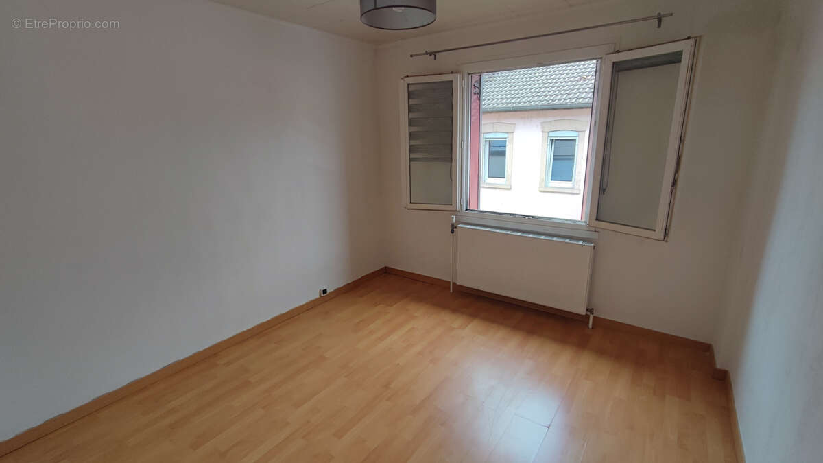 Maison à SAINTE-SUZANNE