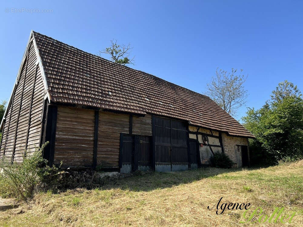 Maison à AUBIGNY-SUR-NERE