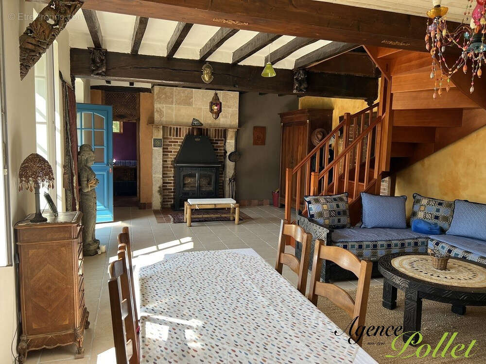 Maison à AUBIGNY-SUR-NERE