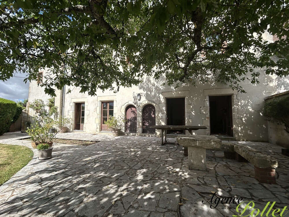 Maison à POILLY-LEZ-GIEN