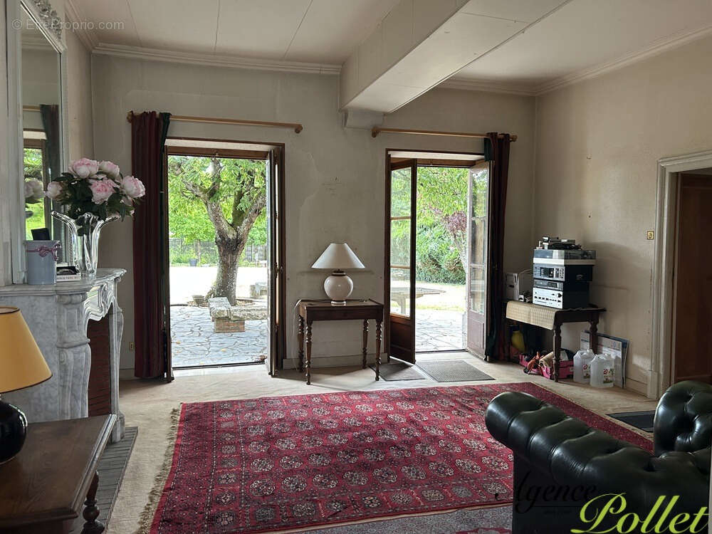 Maison à POILLY-LEZ-GIEN