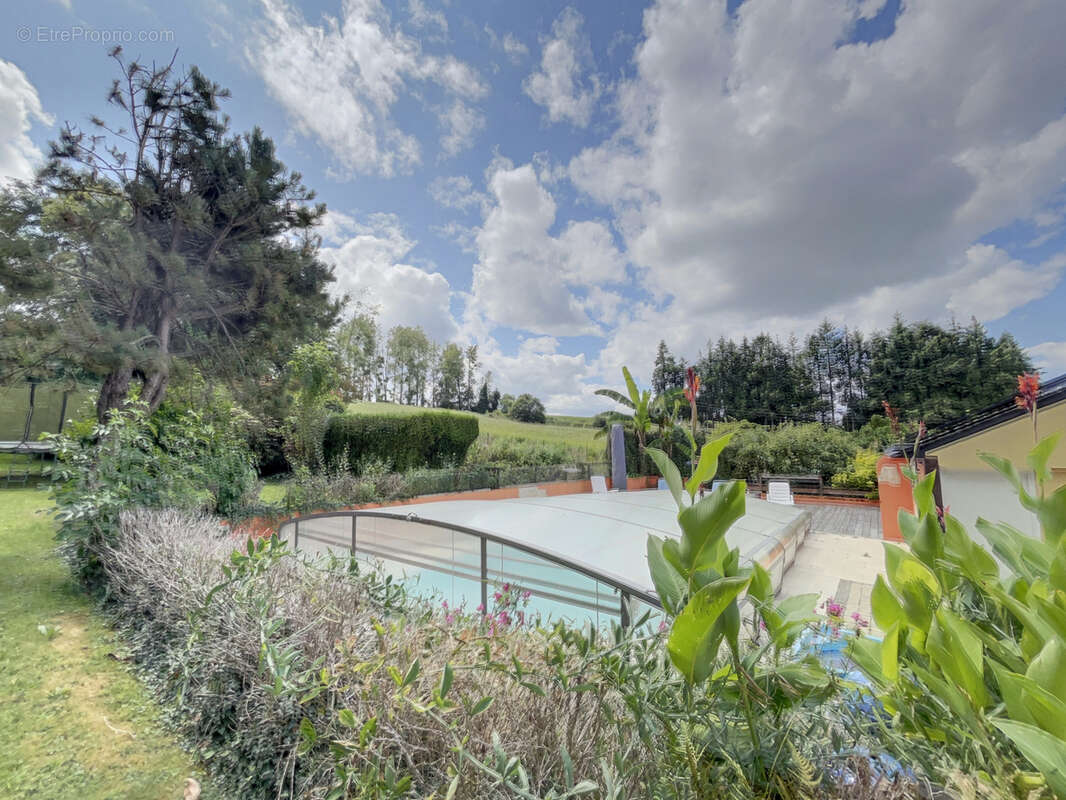 Maison à SAINT-BARTHELEMY