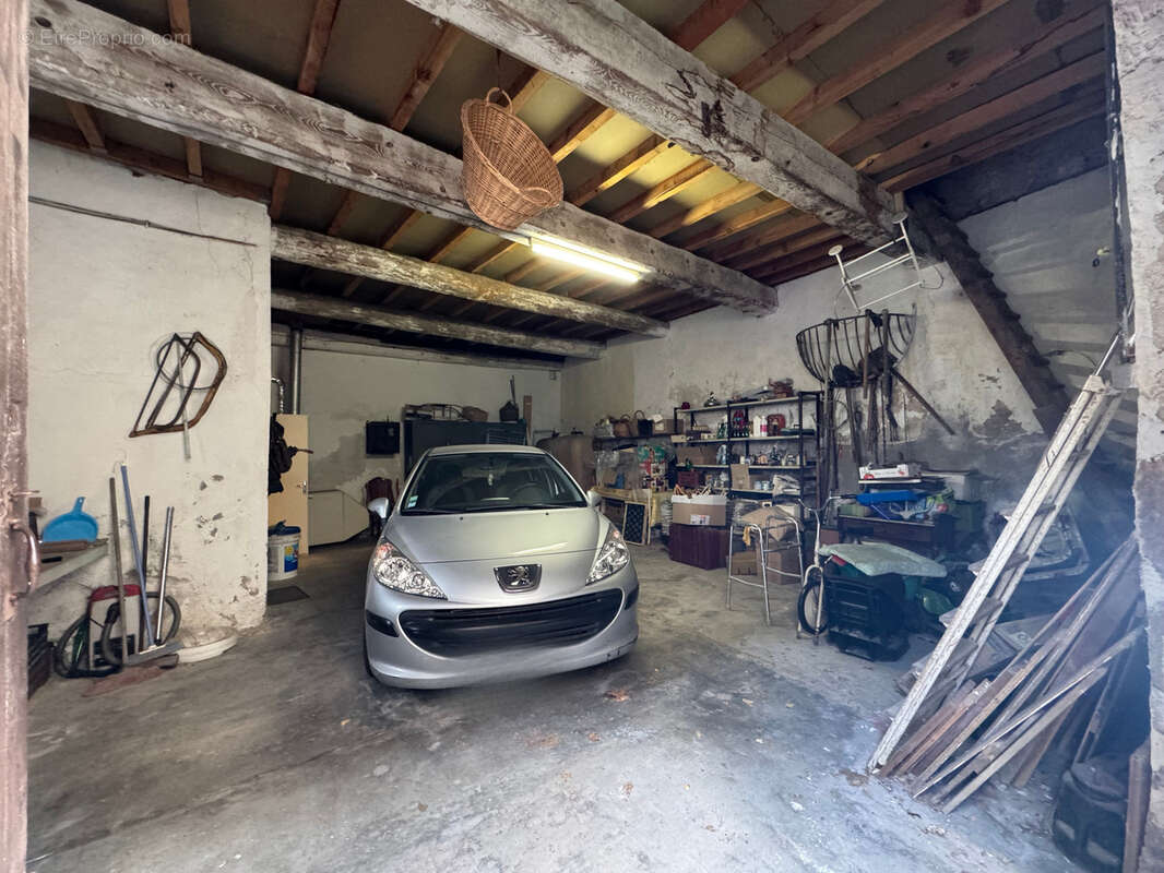 Maison à SALLES-D&#039;AUDE