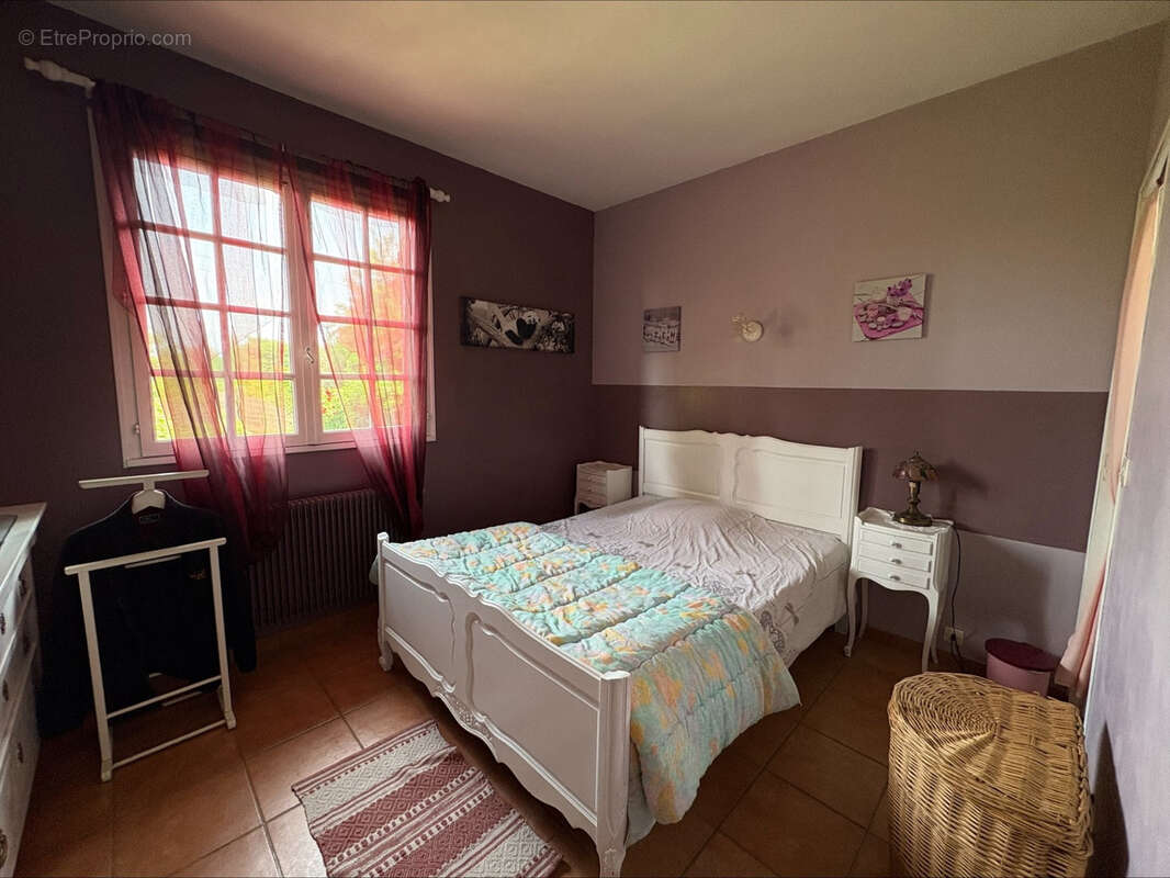 Maison à ULLY-SAINT-GEORGES