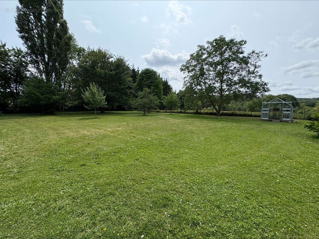 Maison à ULLY-SAINT-GEORGES