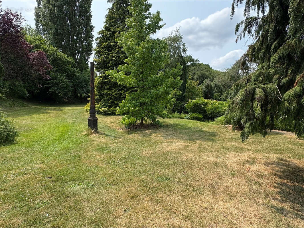 Maison à ULLY-SAINT-GEORGES