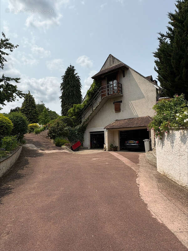Maison à ULLY-SAINT-GEORGES