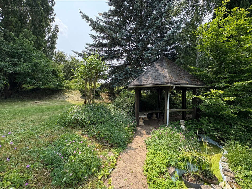 Maison à ULLY-SAINT-GEORGES