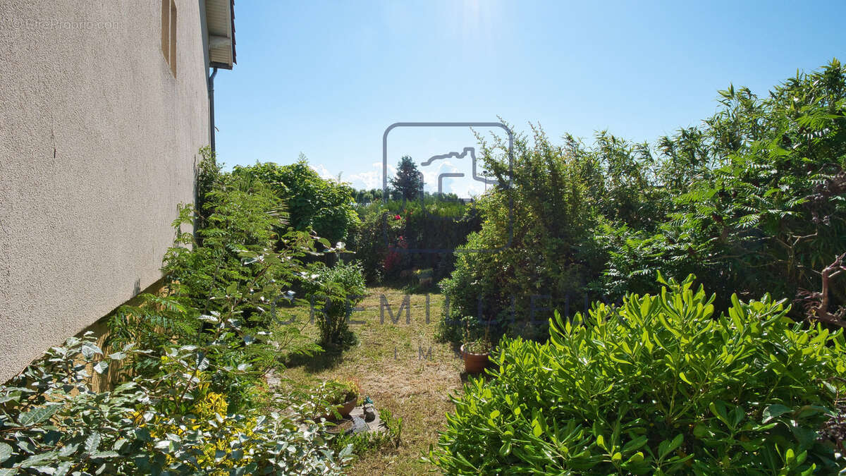 Maison à SAINT-PERAY