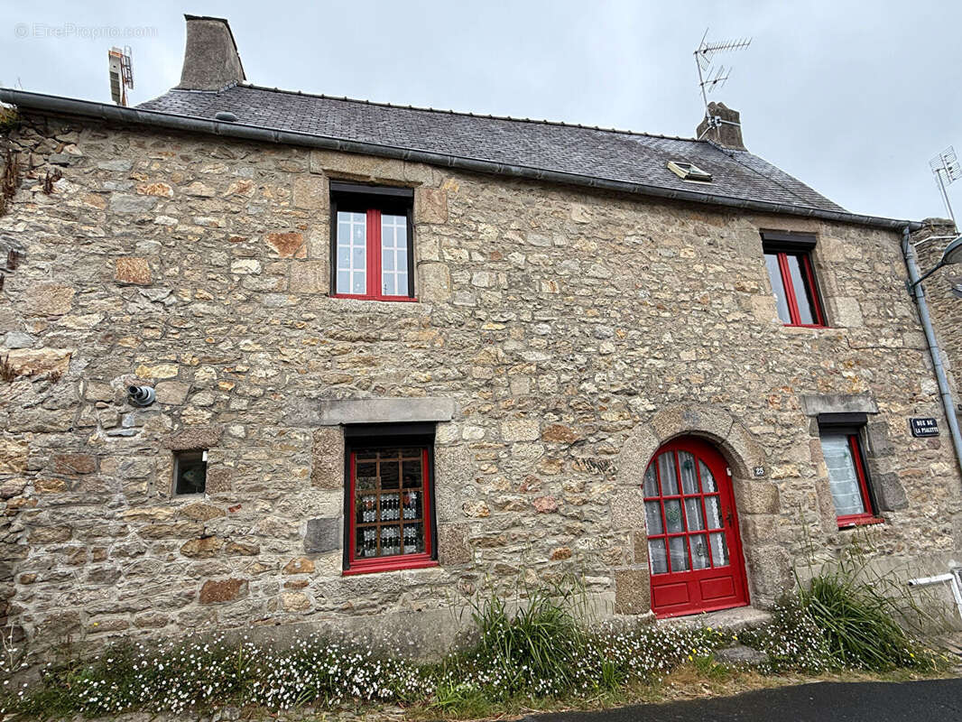 Maison à SAINT-POL-DE-LEON