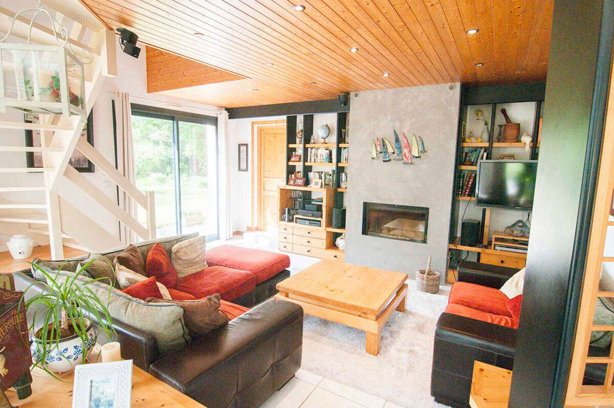 Maison à PLEYBER-CHRIST