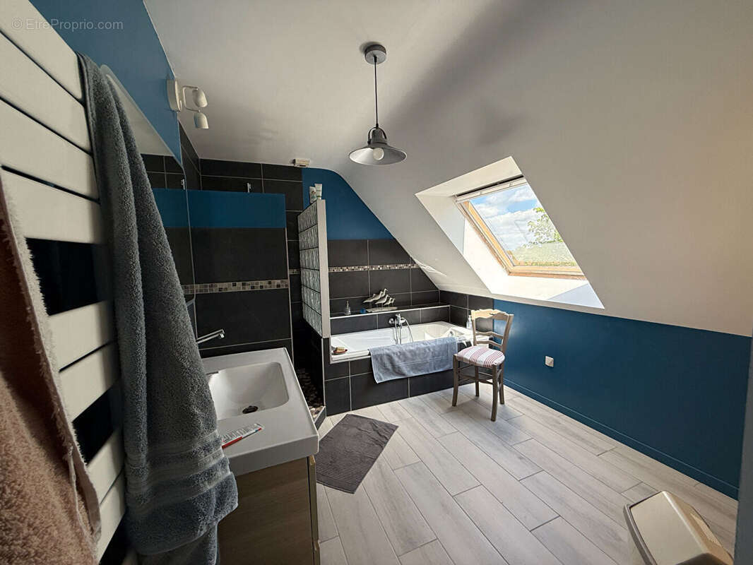 Maison à PLEYBER-CHRIST