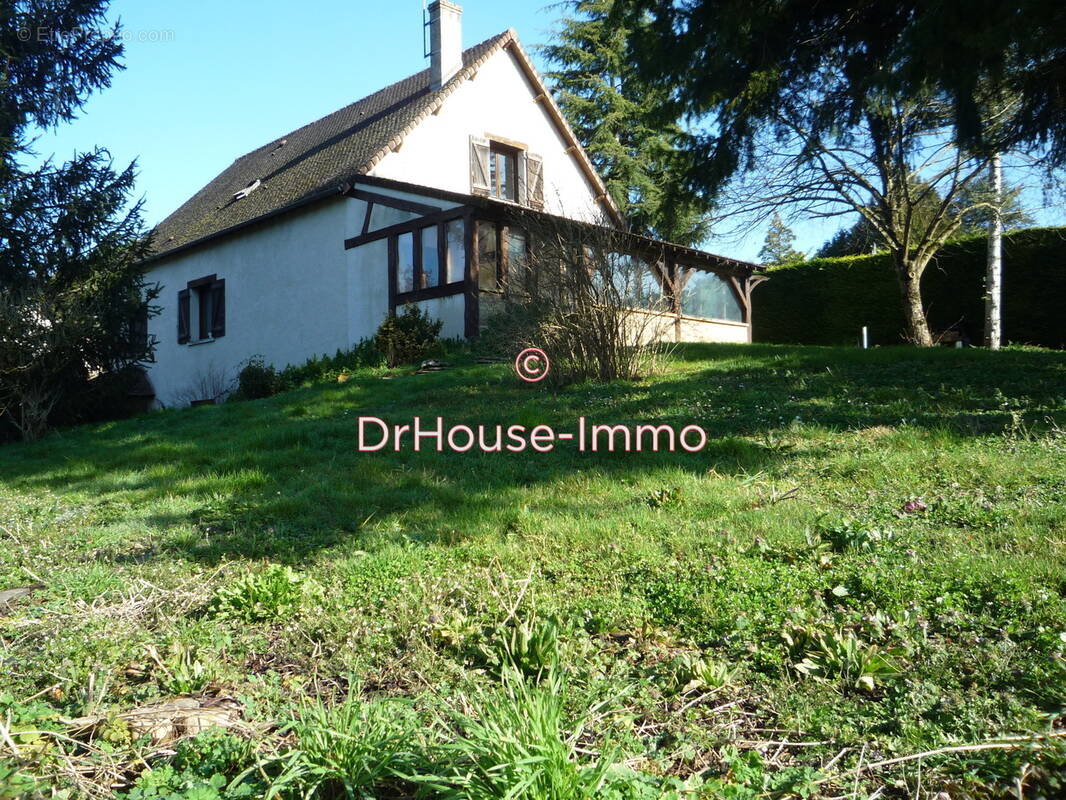 Maison à LA MEMBROLLE-SUR-CHOISILLE