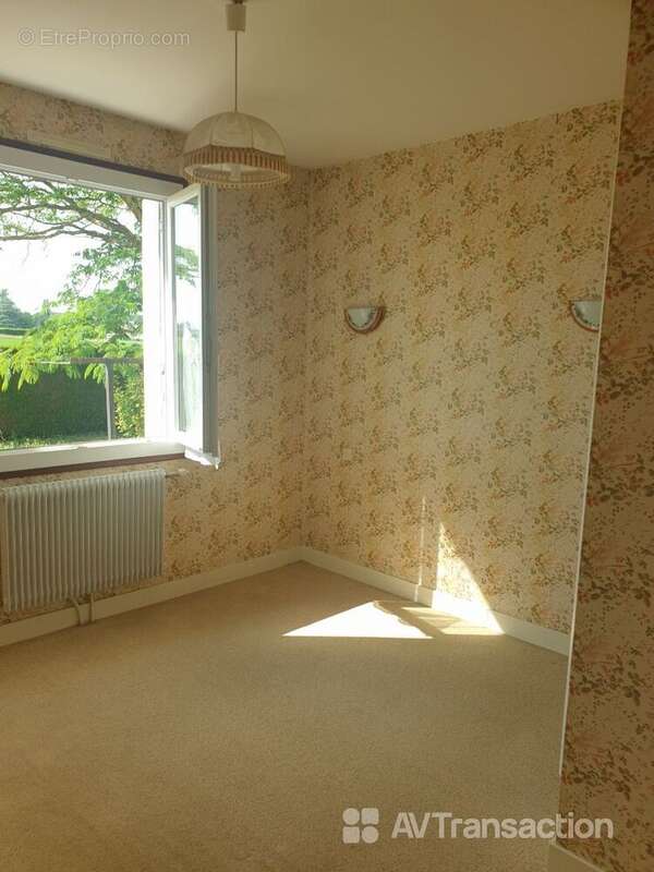 Maison à SAINTE-MAURE-DE-TOURAINE