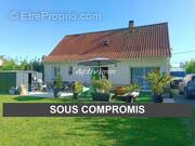 4265 (25) - Maison à HESDIN