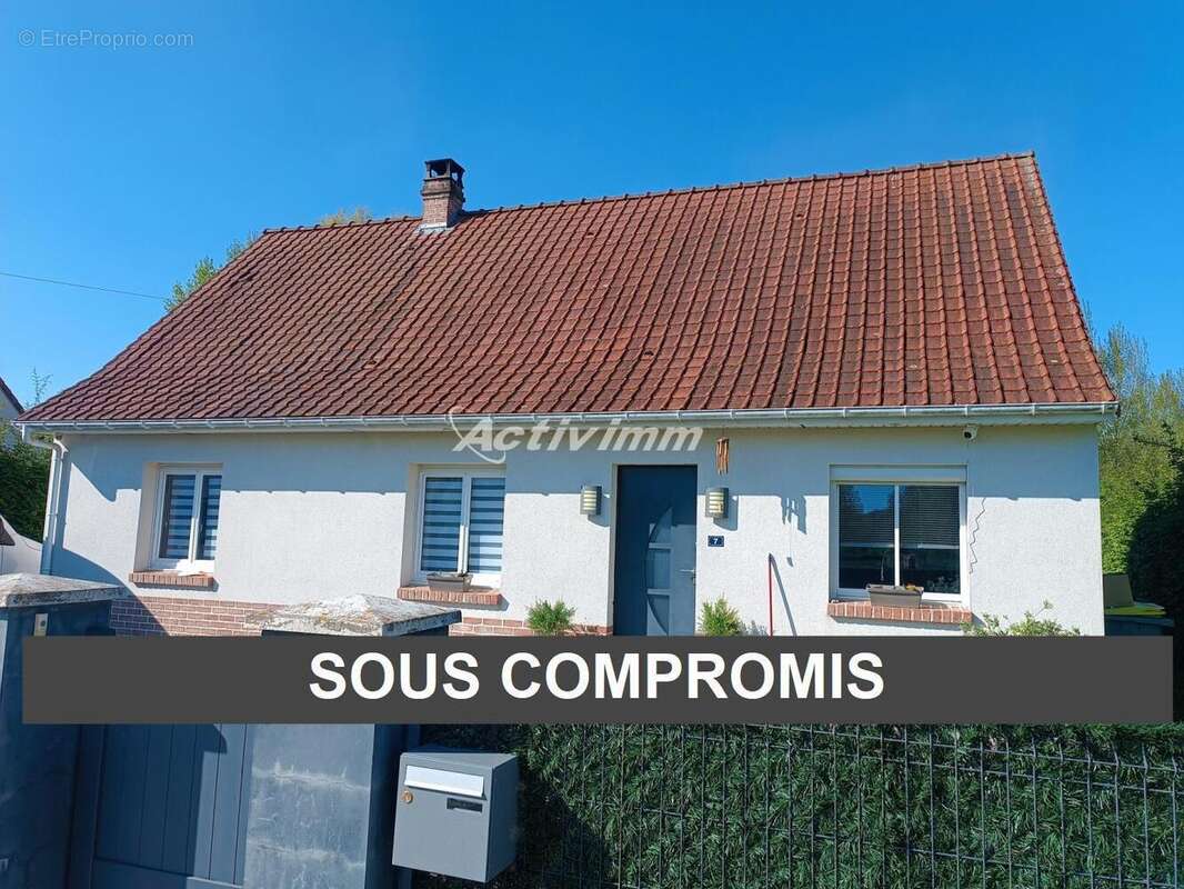 4265 (6) - Maison à HESDIN