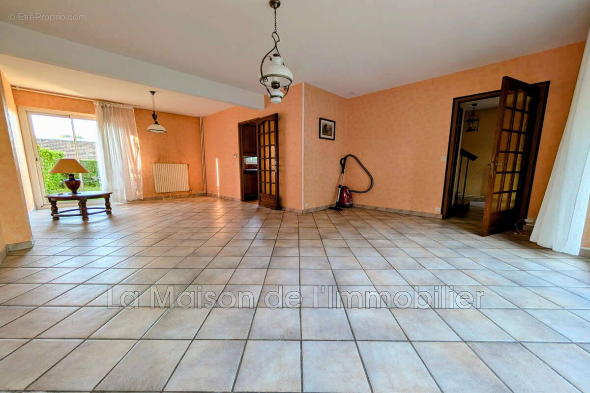 Maison à SAINT-PIERRE-LES-ELBEUF